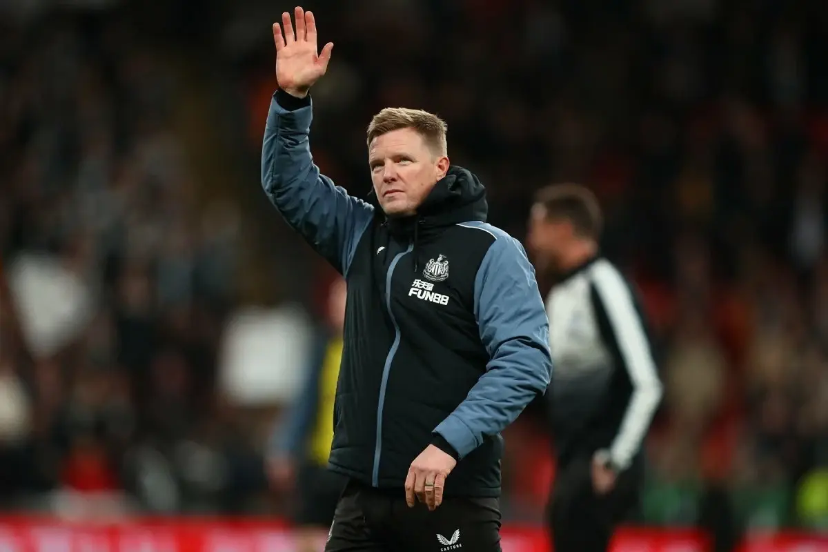 eddie-howe-pred-narocnym-tydnem-manchester-united-city-a-barcelona-cekaji-newcastle